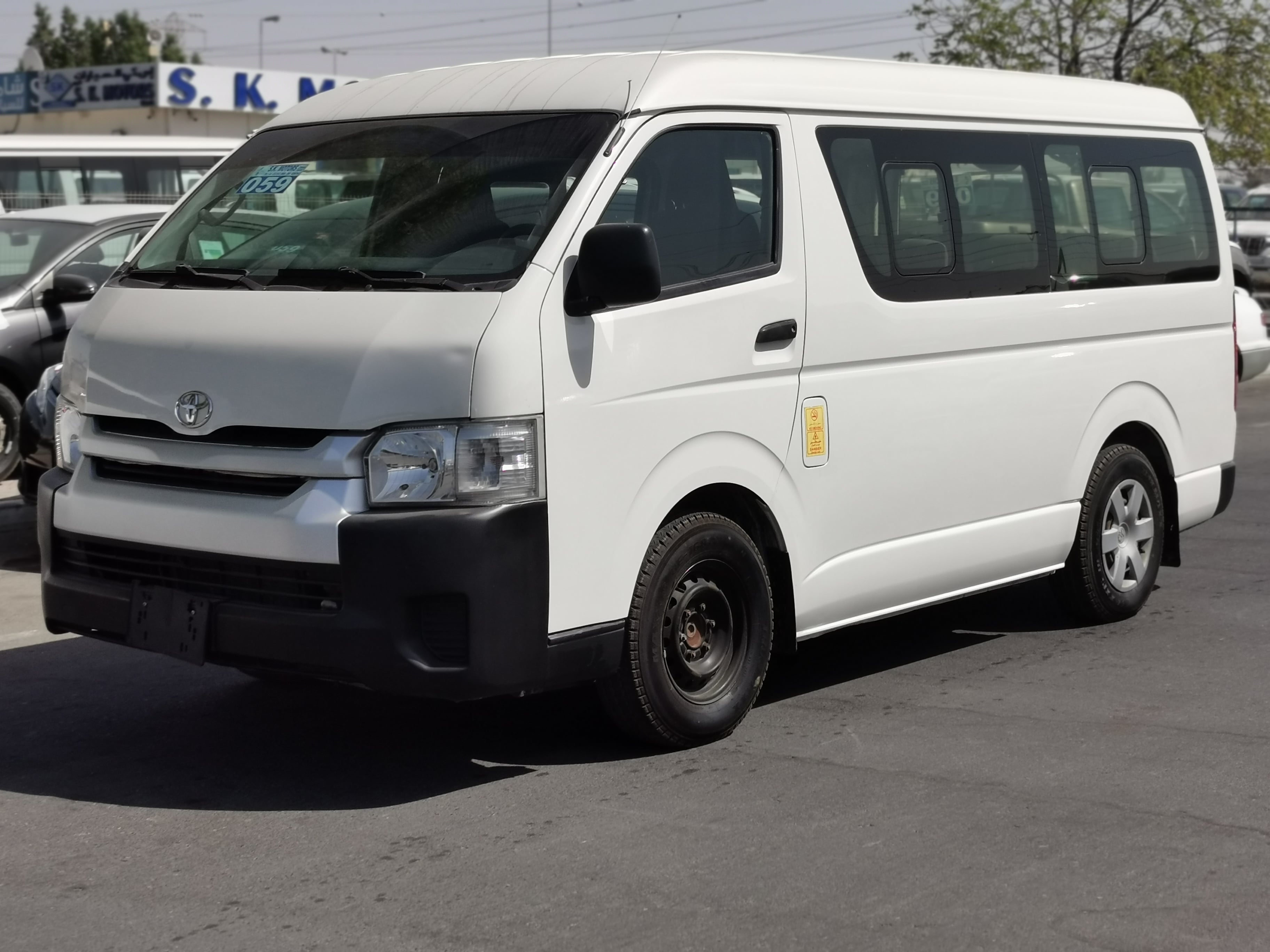 Toyota hiace 2014